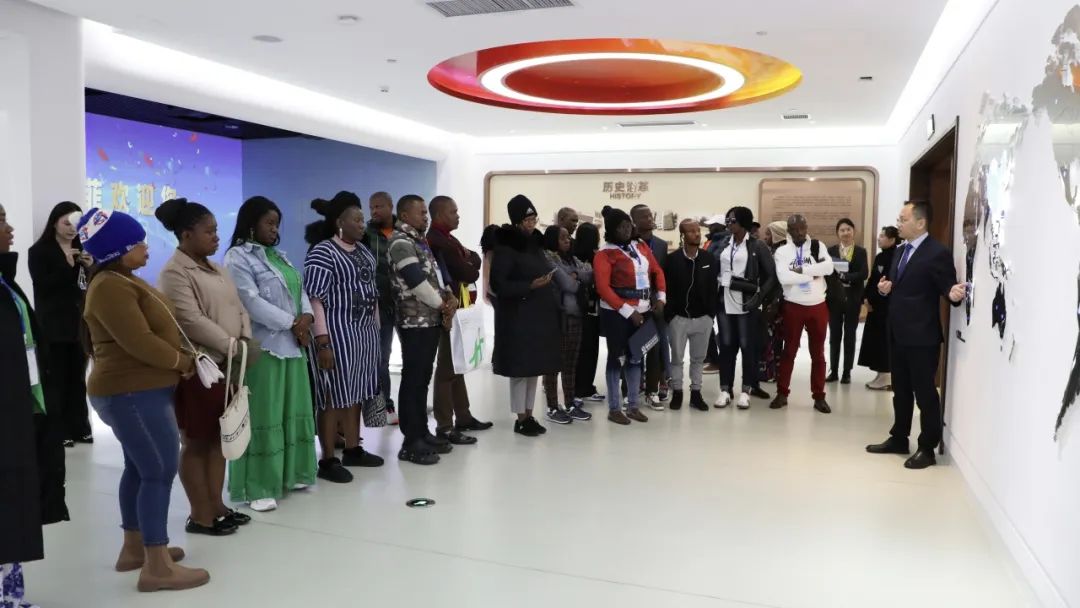 ������(8883��AMG)�ٷ���վ